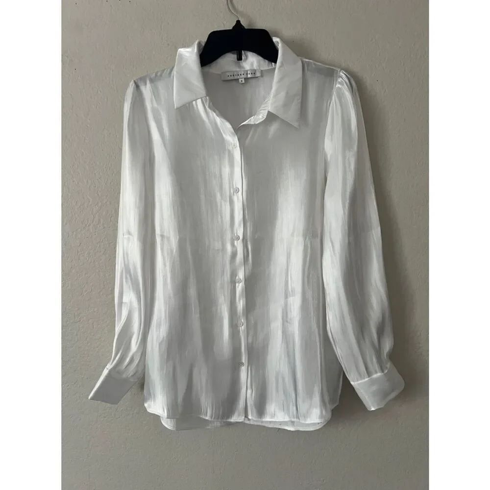Like New! Endless Rose White Frosted Button Down Trendy Shirt in Size S